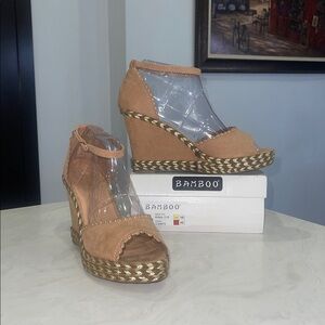 New!! ✨ “BAMBOO” Gorgeous Light Brown Suede Wedge Sandals- Size 10 LAST PAIR!